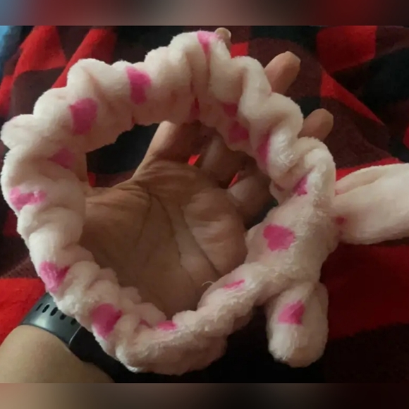 Soft & Fluffy Pink Hearts Headband With Bow - Picture 5 of 7
